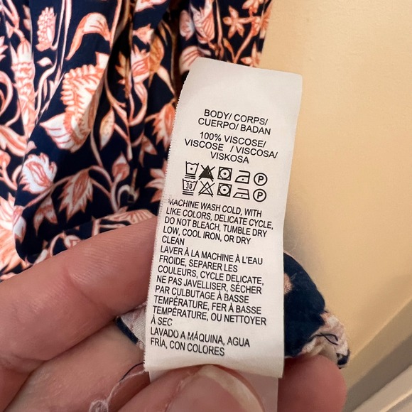 Lucky Brand Jemma Floral Smocked Peasant Top Navy Button Down Viscose Size Large - Picture 9 of 14